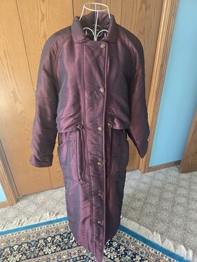 Eddie Bauer Quilted Puffer long coat in Deep Burgundy Sz S
